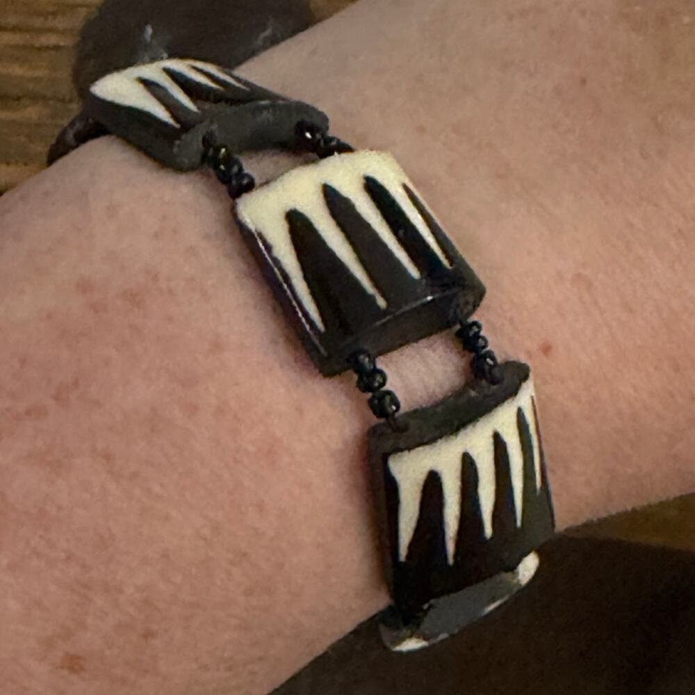 Bracelet Beaded Segmented Womens Stretch Batik Cow Bone Water Buffalo Panel